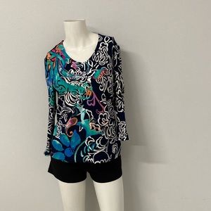 Chicos Size 0 Floral 3/4 Top